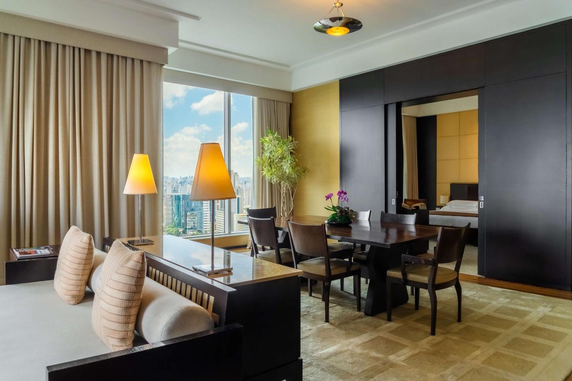 Grand Hyatt Sao Paulo Hotel Exterior foto A suite at the Shangri-La Hotel, Kuala Lumpur